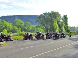 balade-moto-cevennes-groupe-classique